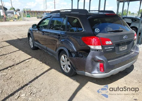 2010 Subaru Outback 2.5I Premium z USA, uszkodzony, nr VIN 4S4BRBCCXA3375017